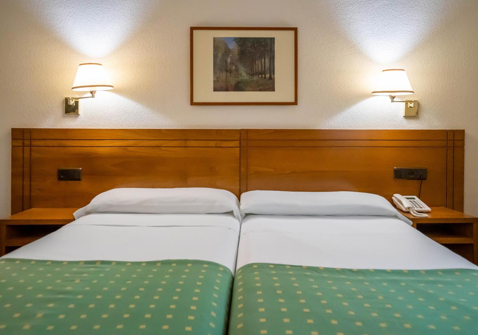 Hotel Yit Conquista De 3*